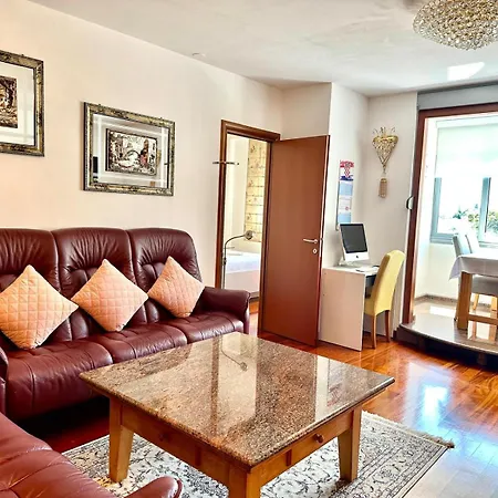 Apartmant Centar Soleo Apartment Split